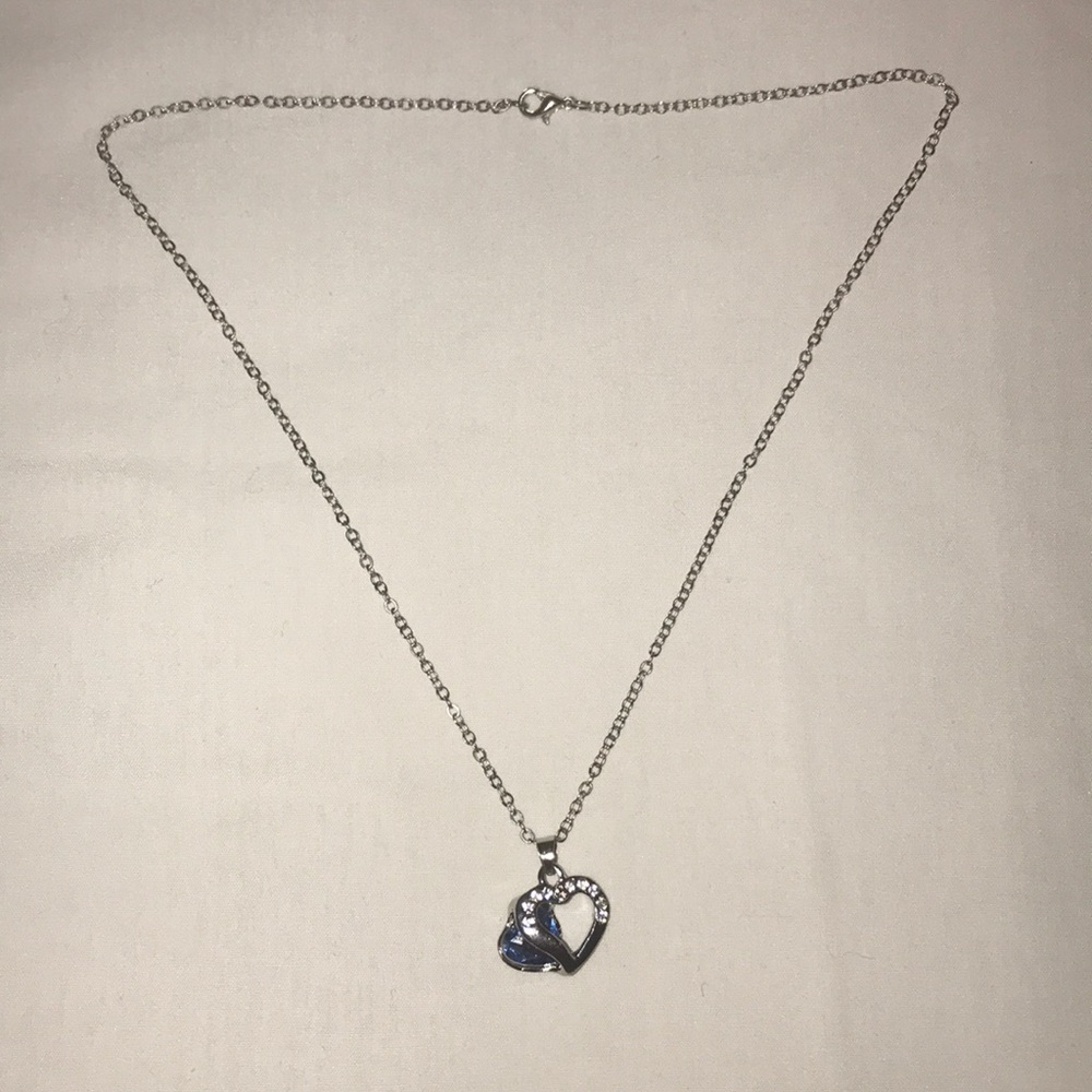 NEW (other) Aquamrine Dual Heart Necklace